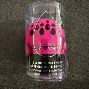 Beauty blender defender